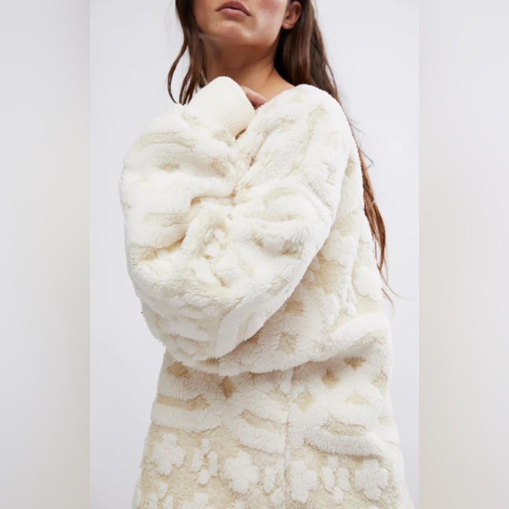 Free People Cream Textured Fleece Pullover Sweatshirt - Picture 4 of 5